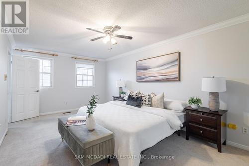 2093 The Chase, Mississauga, ON - Indoor Photo Showing Bedroom