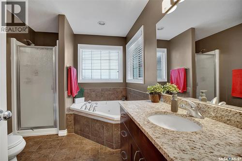1510 Shepherds Crescent, Saskatoon, SK - Indoor Photo Showing Bathroom