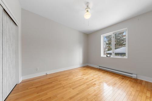 Chambre à coucher - 94 Rue Hébert, Napierville, QC - Indoor Photo Showing Other Room