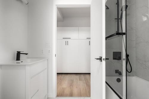 Bathroom - 514-1020 Rue Levert, Montréal (Verdun/Île-Des-Soeurs), QC - Indoor Photo Showing Bathroom