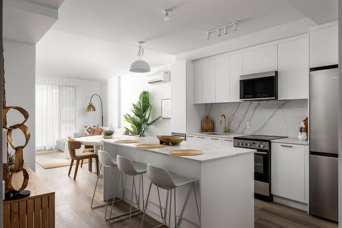 Kitchen - 514-1020 Rue Levert, Montréal (Verdun/Île-Des-Soeurs), QC - Indoor Photo Showing Kitchen With Upgraded Kitchen