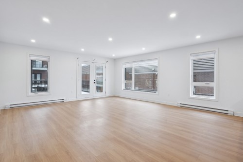 Vue d'ensemble - 105-85 Rue Lachapelle E., Saint-Rémi, QC - Indoor Photo Showing Living Room