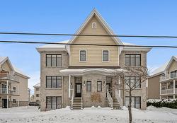 2585 Av. Chauveau  Québec (Les Rivières), QC G2C 0G4