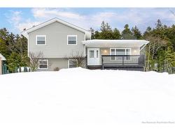 165 Porter ST  Saint John, NB E2M 0A4