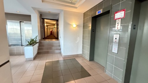 Elevator - 1003-11115 Boul. Cavendish, Montréal (Saint-Laurent), QC - Indoor Photo Showing Other Room