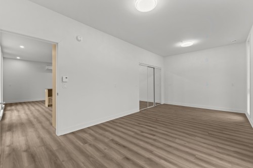 Primary bedroom - 208-3328 Rue Masson, Montréal (Rosemont/La Petite-Patrie), QC - Indoor Photo Showing Other Room