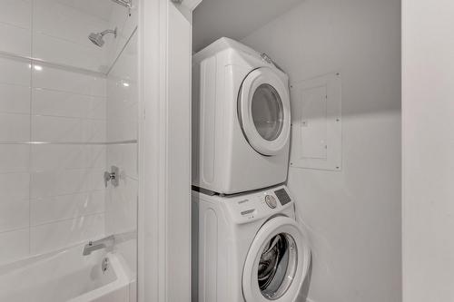 Salle de lavage - 312-1295 Rue Des Carrières, Montréal (Rosemont/La Petite-Patrie), QC - Indoor Photo Showing Laundry Room