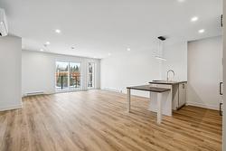 304-402 Av. Barron  Lachute, QC J8H 4L6