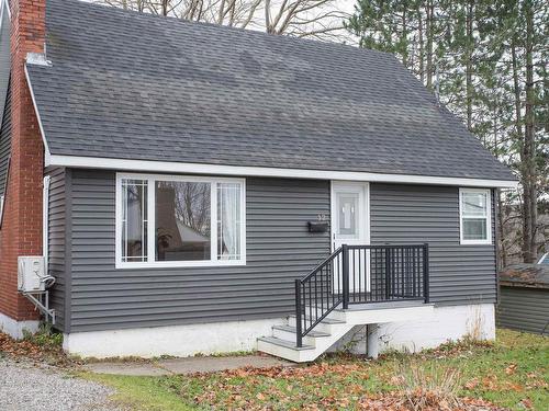 12 LYNCH  Sydney River, NS B1S 1V2