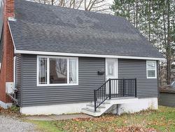 12 LYNCH  Sydney River, NS B1S 1V2