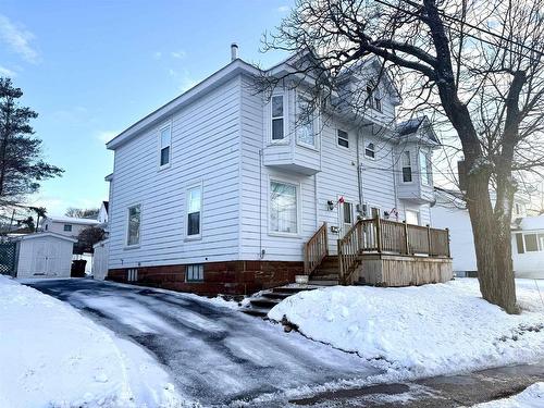 27 Beacon Street, Amherst, NS 