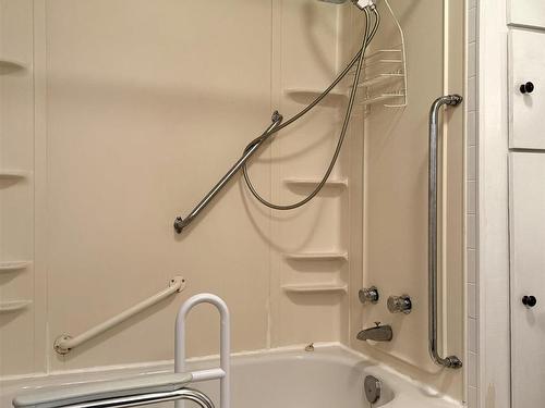 27 Beacon Street, Amherst, NS 