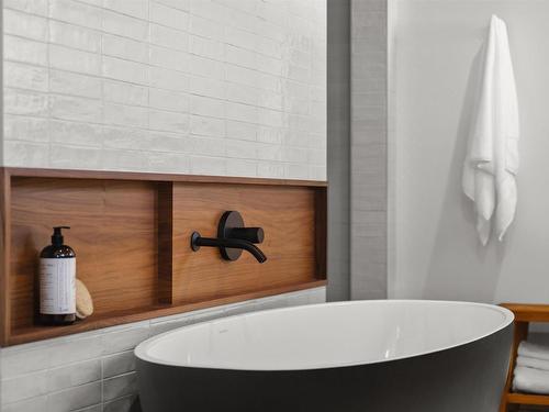 65 Shore Drive, Bedford, NS 