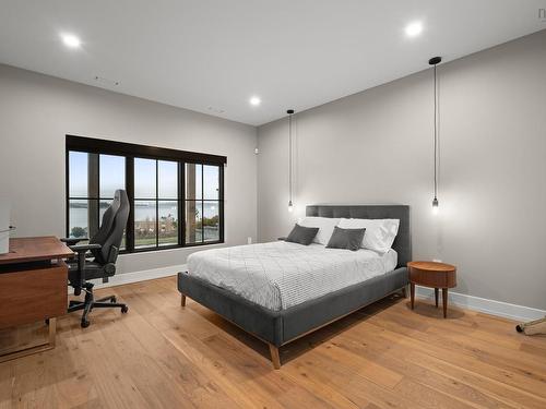 65 Shore Drive, Bedford, NS 