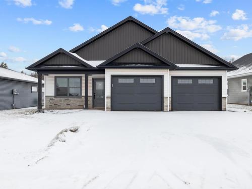 61 Alice Avenue  Charlottetown, PE C1C 0V4