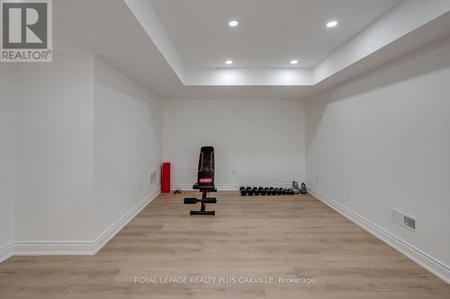 3339 Skipton Lane, Oakville, ON - Indoor Photo Showing Other Room