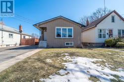 LOWER - 564 WATERLOO STREET  Hamilton, ON L8H 6V5