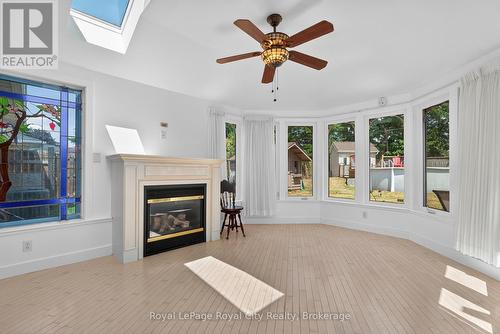 Fireplace - 68 Sunset Boulevard, Cambridge, ON - Indoor Photo Showing Living Room With Fireplace