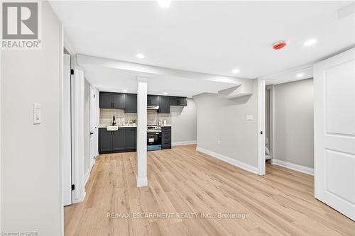 156 Walter Avenue N, Hamilton, ON - Indoor