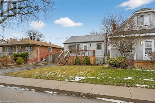 156 Walter Avenue N, Hamilton, ON - Outdoor