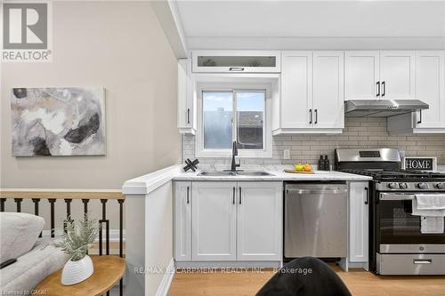 156 Walter Avenue N, Hamilton, ON - Indoor Photo Showing Kitchen With Double Sink With Upgraded Kitchen