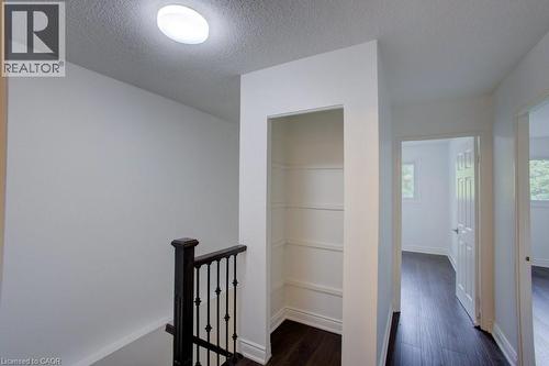 36 Fox Run, Barrie, ON - Indoor Photo Showing Other Room