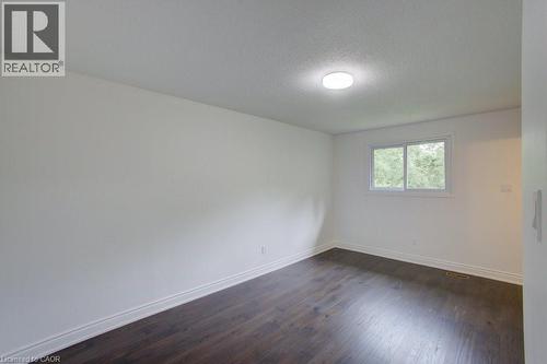 36 Fox Run, Barrie, ON - Indoor Photo Showing Other Room