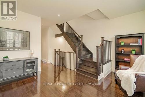 142 Rebecca Street, Oakville, ON - Indoor Photo Showing Bedroom