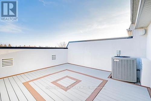 142 Rebecca Street, Oakville, ON - Outdoor With Deck Patio Veranda