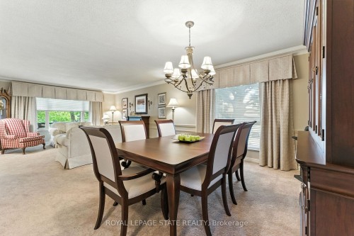 3 Atkins Drive, Hamilton, ON - Indoor Photo Showing Dining Room