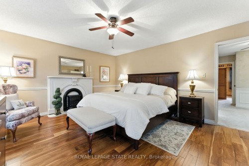3 Atkins Drive, Hamilton, ON - Indoor Photo Showing Bedroom