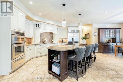 1209 Seadon Road, Springwater, ON - Indoor Photo Showing Kitchen With Upgraded Kitchen