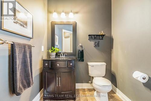 1209 Seadon Road, Springwater, ON - Indoor Photo Showing Bathroom