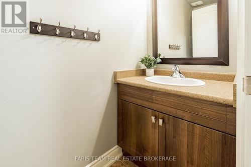1209 Seadon Road, Springwater, ON - Indoor Photo Showing Bathroom