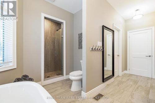 1209 Seadon Road, Springwater, ON - Indoor Photo Showing Bathroom