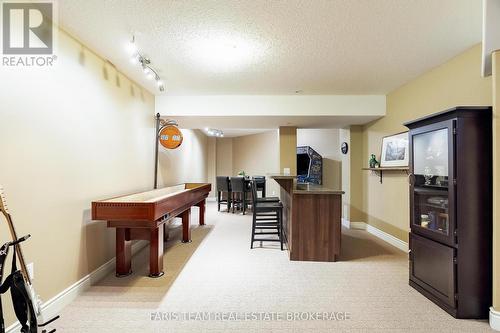 1209 Seadon Road, Springwater, ON - Indoor Photo Showing Other Room