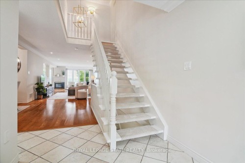 55 Edgewater Drive, Hamilton, ON - Indoor Photo Showing Other Room