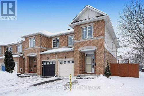 147 DEERCROFT AVENUE  Ottawa, ON K2J 5H8
