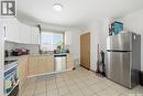 1022 9Th Street E, Saskatoon, SK  - Indoor Photo Showing Kitchen 