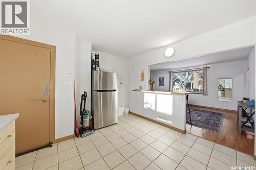 1022 9Th Street E, Saskatoon, SK - Indoor Photo Showing Kitchen