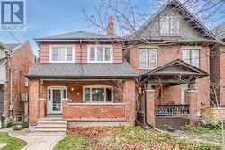 LOWER - 118 MAVETY STREET  Toronto, ON M6P 2L9