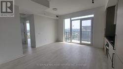 1409 - 10 GRAPHOPHONE GROVE  Toronto, ON M6H 0E5