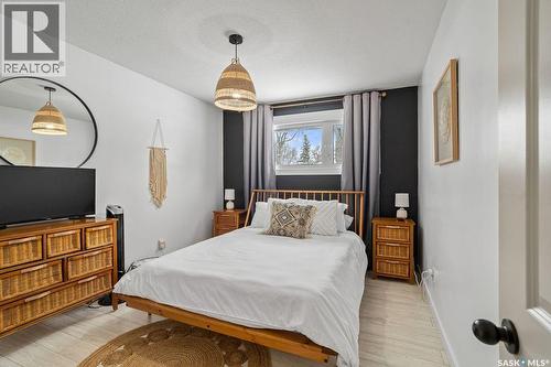 4601 Castle Road, Regina, SK - Indoor Photo Showing Bedroom