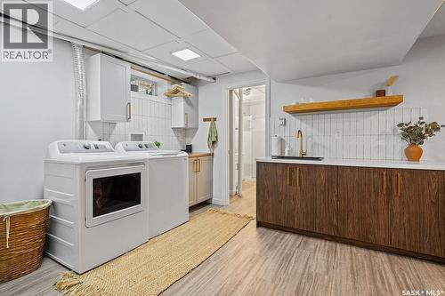 4601 Castle Road, Regina, SK - Indoor Photo Showing Laundry Room
