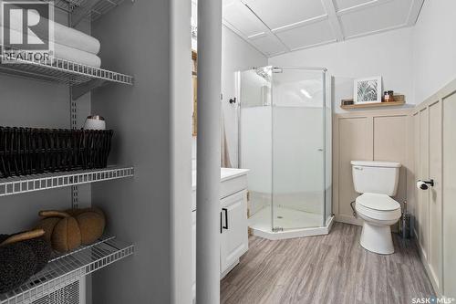 4601 Castle Road, Regina, SK - Indoor Photo Showing Bathroom