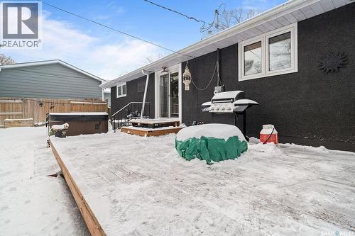 4601 Castle Road, Regina, SK - Outdoor