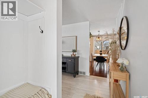 4601 Castle Road, Regina, SK - Indoor