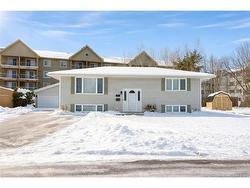 111 Parkdale DR  Moncton, NB E1C 4K8