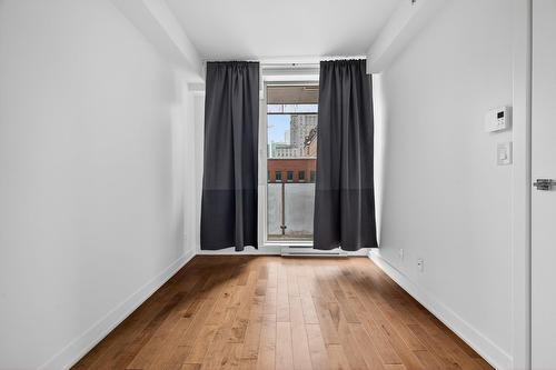 Bedroom - 307-1211 Rue Drummond, Montréal (Ville-Marie), QC - Indoor Photo Showing Other Room