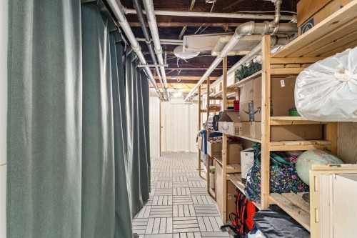 Storage - 2265 Av. De Melrose, Montréal (Côte-Des-Neiges/Notre-Dame-De-Grâce), QC - Indoor